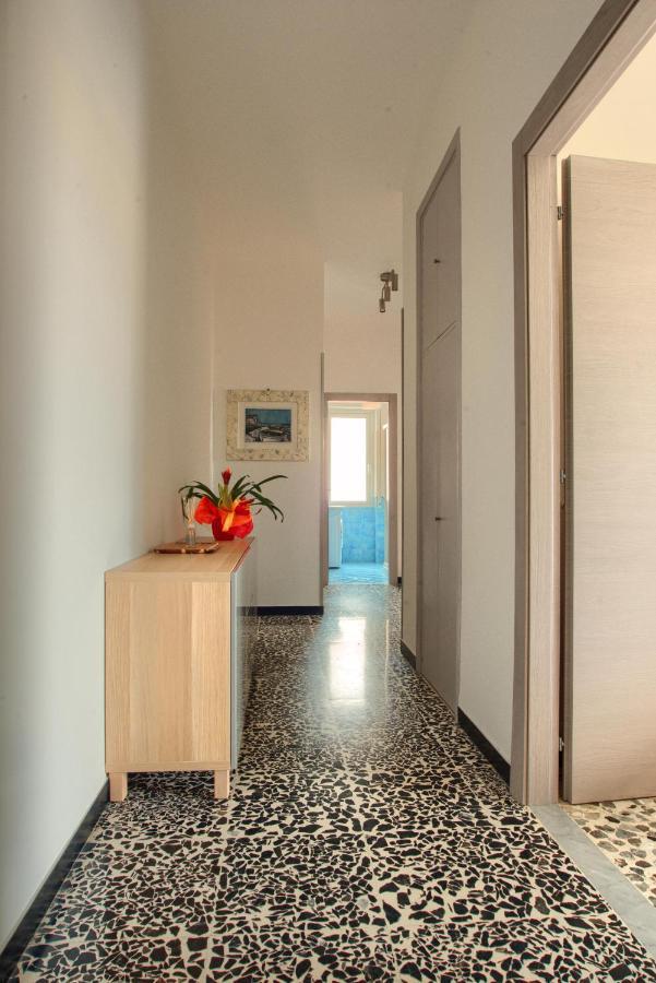 Appartamento Di Fronte Alla Pista Ciclabile Con 2 Camere Da Letto E Wifi Империя Экстерьер фото